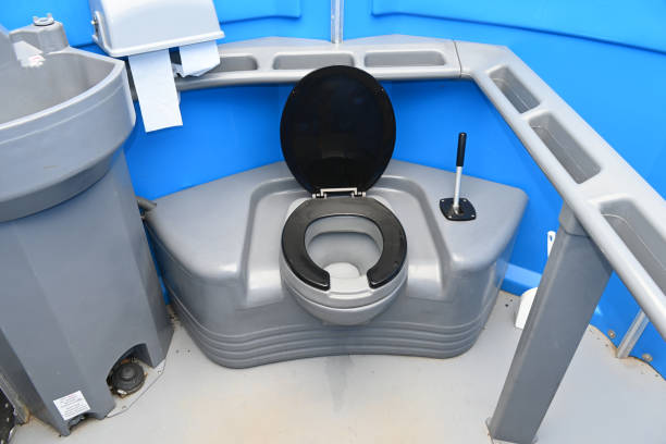 Best Portable restroom trailer rental  in Amelia, OH